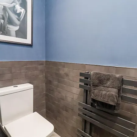 Pearl Stone House Holiday home Whitby