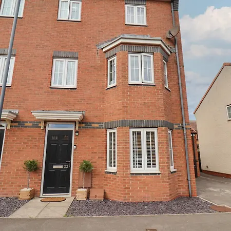 Semesterbostad Pearl Stone House