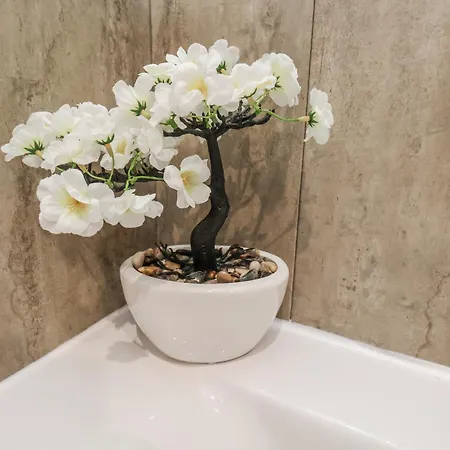 Pearl Stone House * Whitby